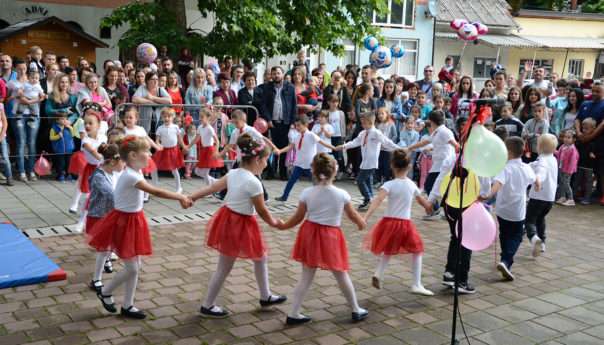 Одржана 6. конференција беба