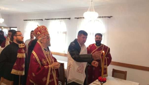 Епископ бањалучки Јефрем освештао црквену салу у Ваганима