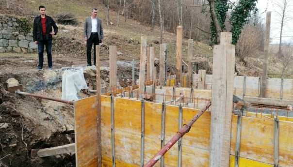 10.000 КМ за изградњу резервоара за воду на Планама