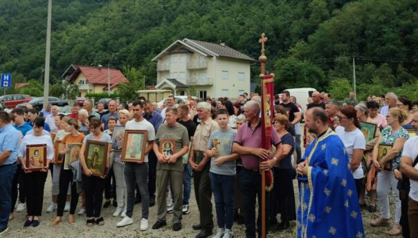 Служен парастос српским борцима из Ободника