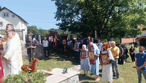 Služen parastos srpskim borcima iz Grabovice