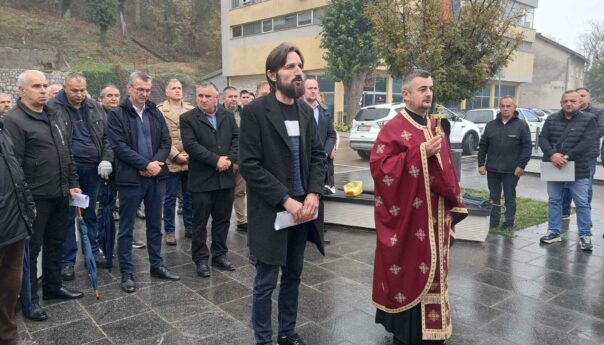 Служен парастос и обиољежена слава Борачке организације