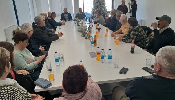 Организован пријем за пензионере Општинске управе