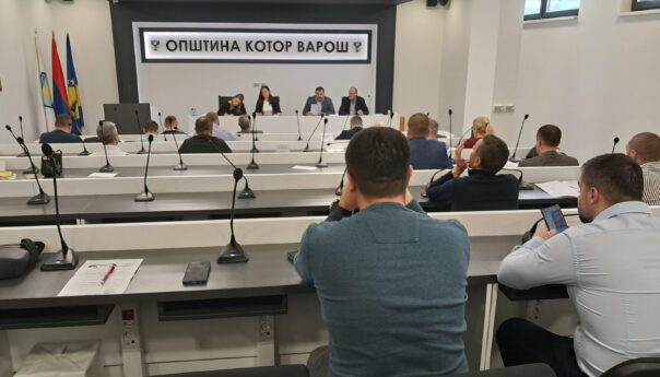 Познати добитници општинских признања