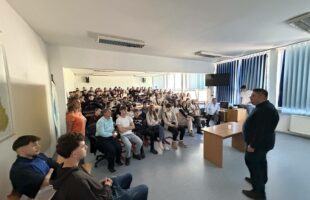 „Дан отворених врата“ за будуће средњошколце