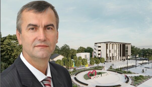 Честитка начелника Сакана поводом католичког Ускрса