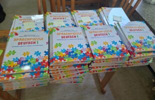 Бесплатни уџбеници стигли у Котор Варош: Растерећење за породичне буџете уочи 1. септембра