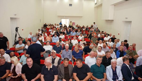 Представљена књига „Которварошки спортски времеплов“ – свједочанство о великим именима которварошког спорта