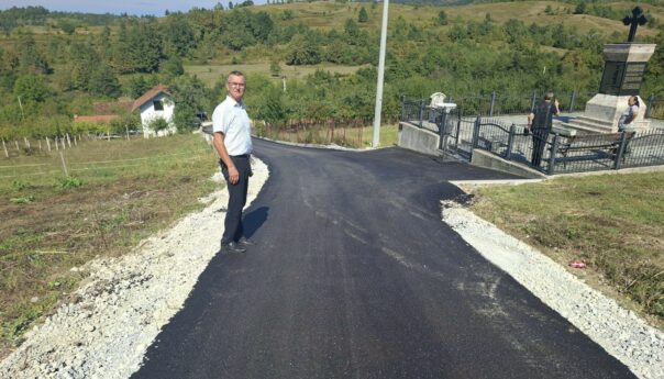 Завршена модернизација пута у насељу Сердари